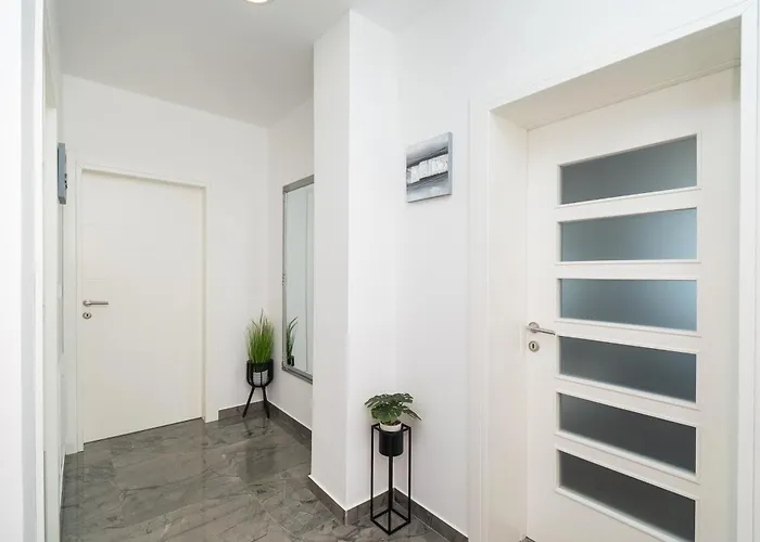 Апартаменты Exclusive View Шибеник